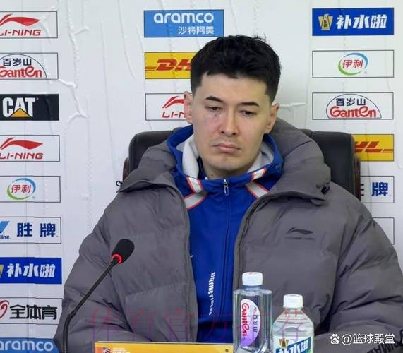 胜江苏发布会!格兰大赞防守将功劳推给球员,阿不都回应眼部伤势 胜江苏发布会!格兰大赞防守将功劳推给球员,阿不都回应眼部伤势